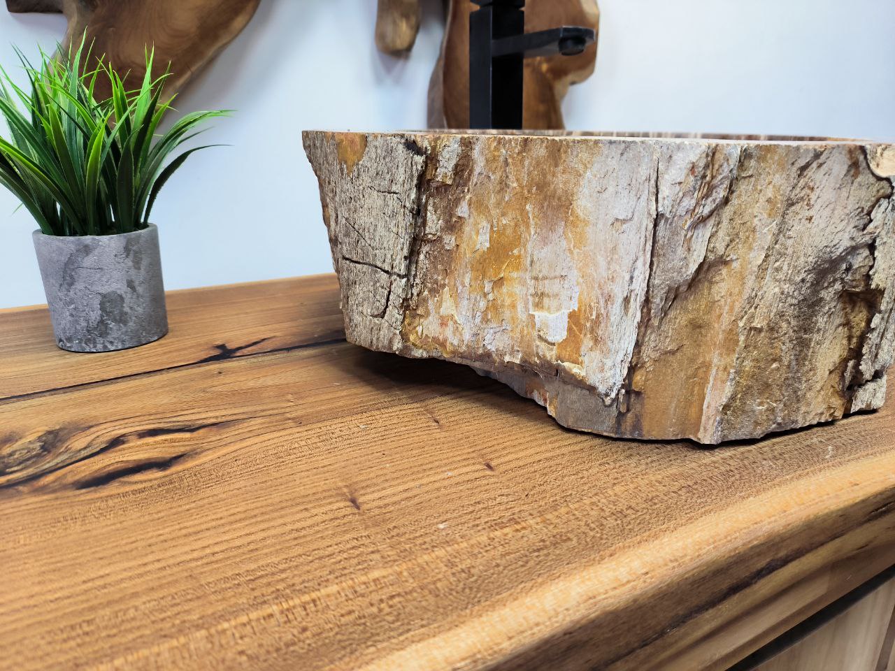 photo_2025-05-14_17-45-29