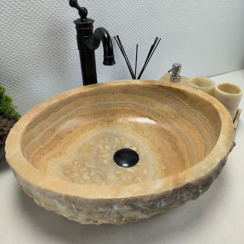 sq6n6mckxljqydy9ud2g61luxp64vpgj