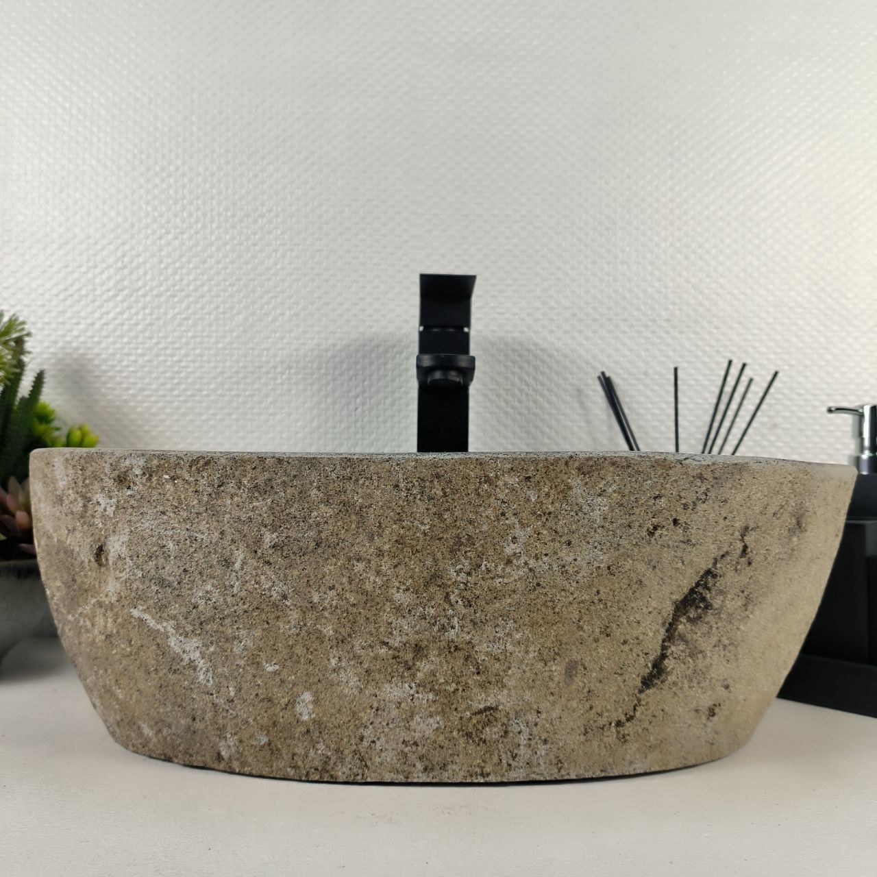 Раковина из речного камня RS-64937 49*30*16 из натурального камня