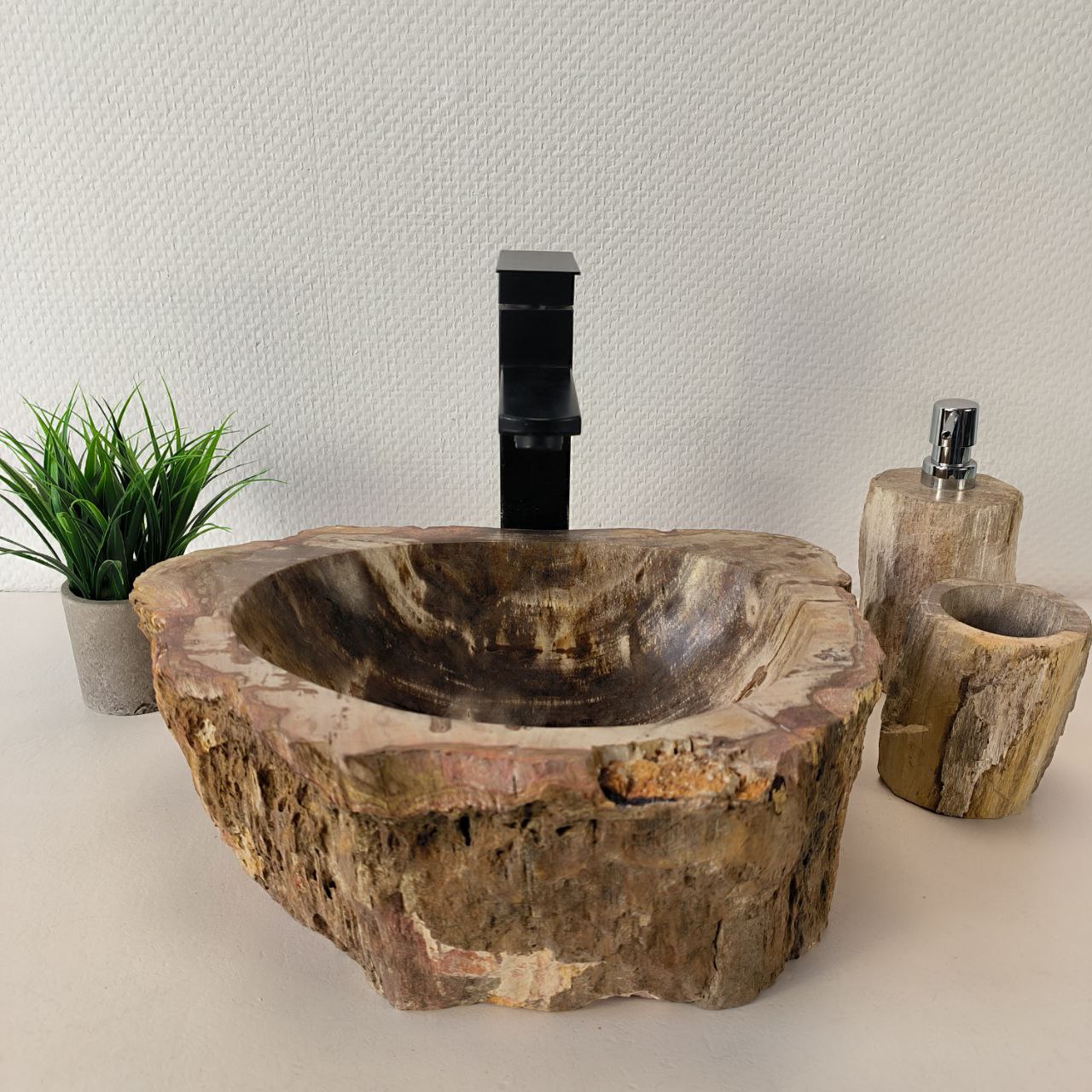 photo_2025-06-23_12-16-04