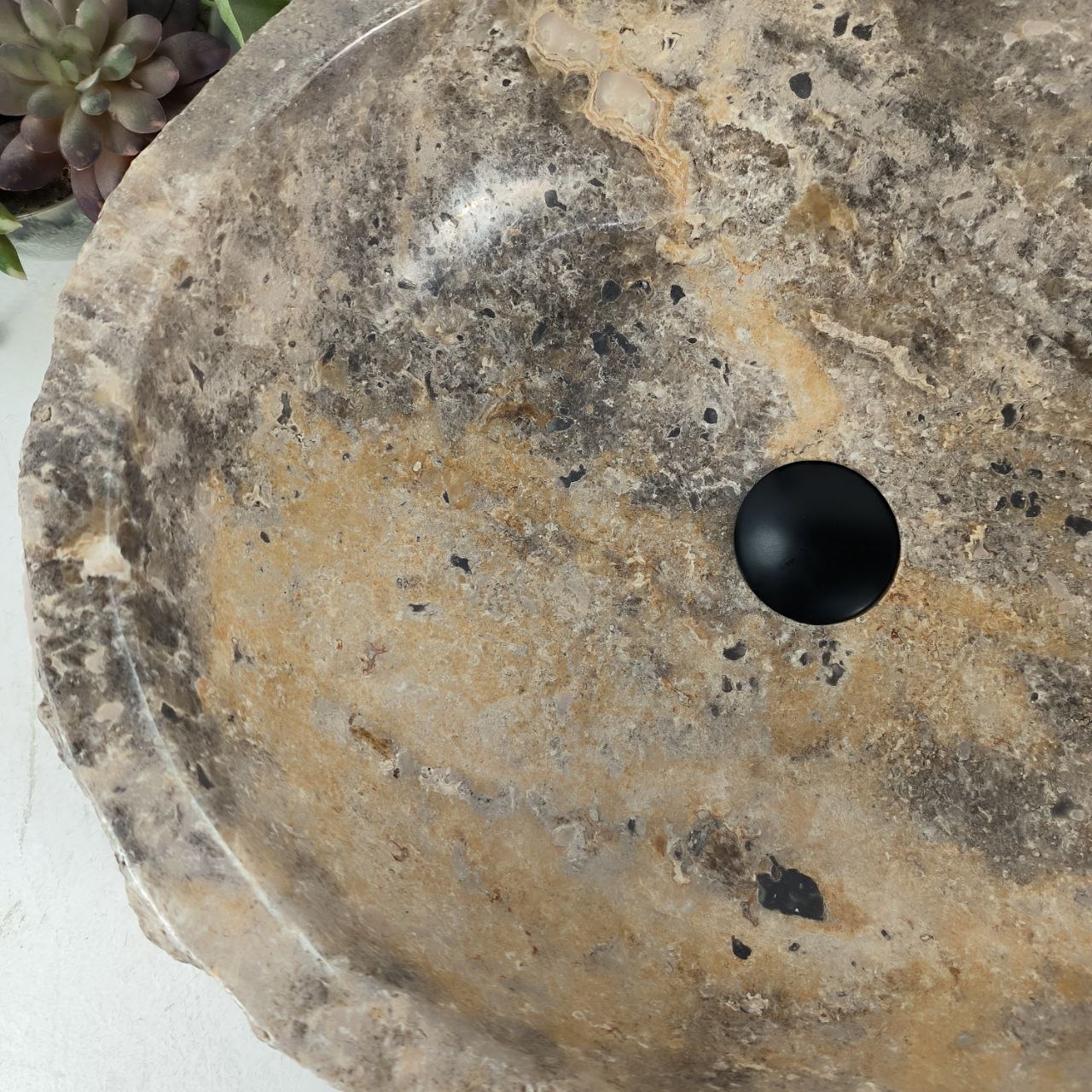 nigo2o1bkiv39ecfjp3glnuhfxo4d1vx