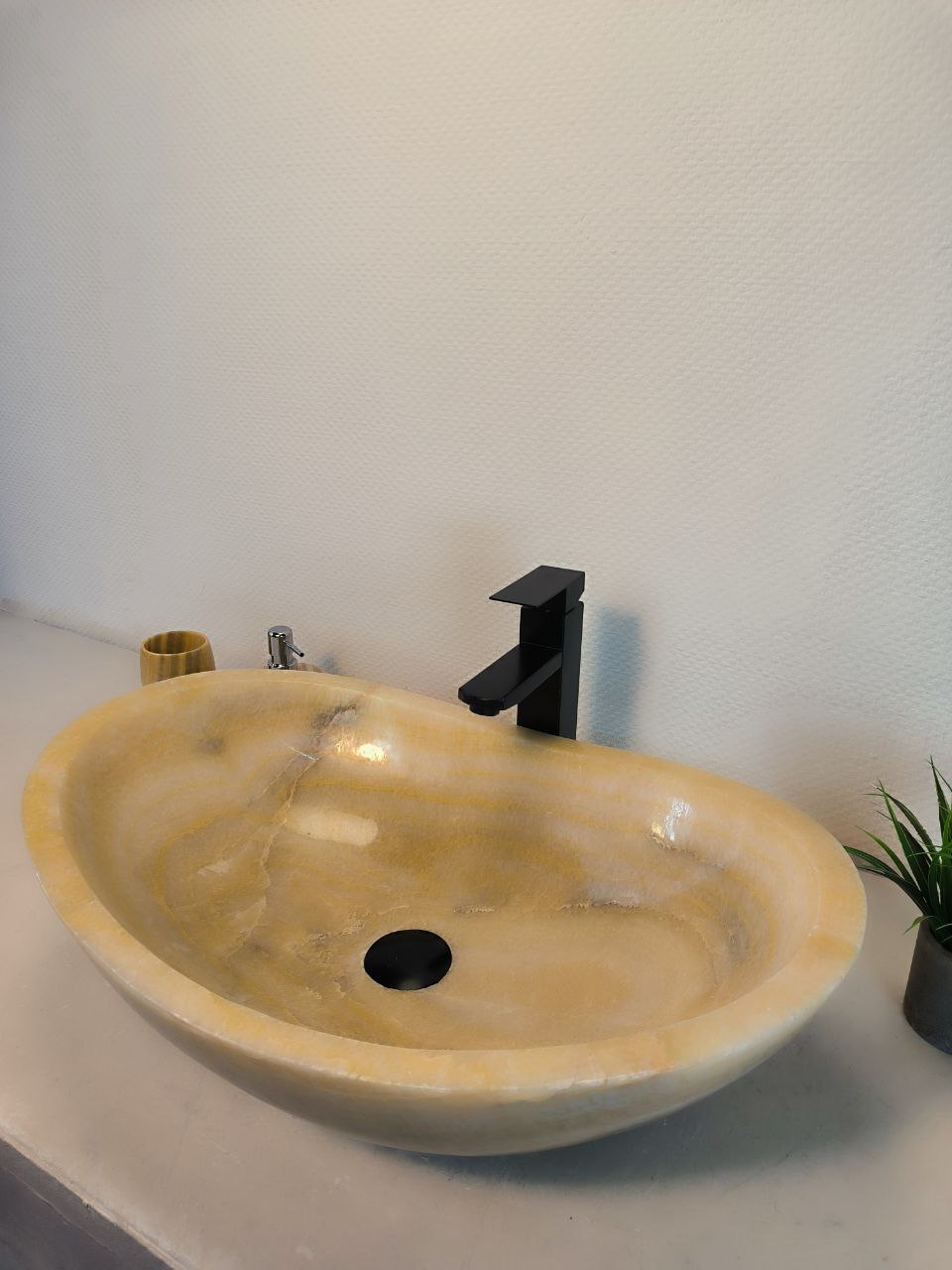 2d75b928-5d23-45fd-a4df-837304a48eba