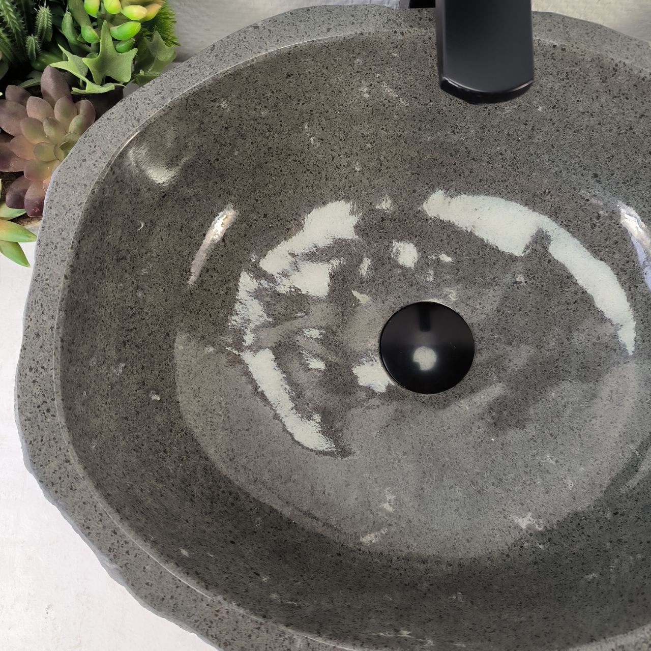 djbhznhm7mzc1skgvbr5cgghkdnvloit