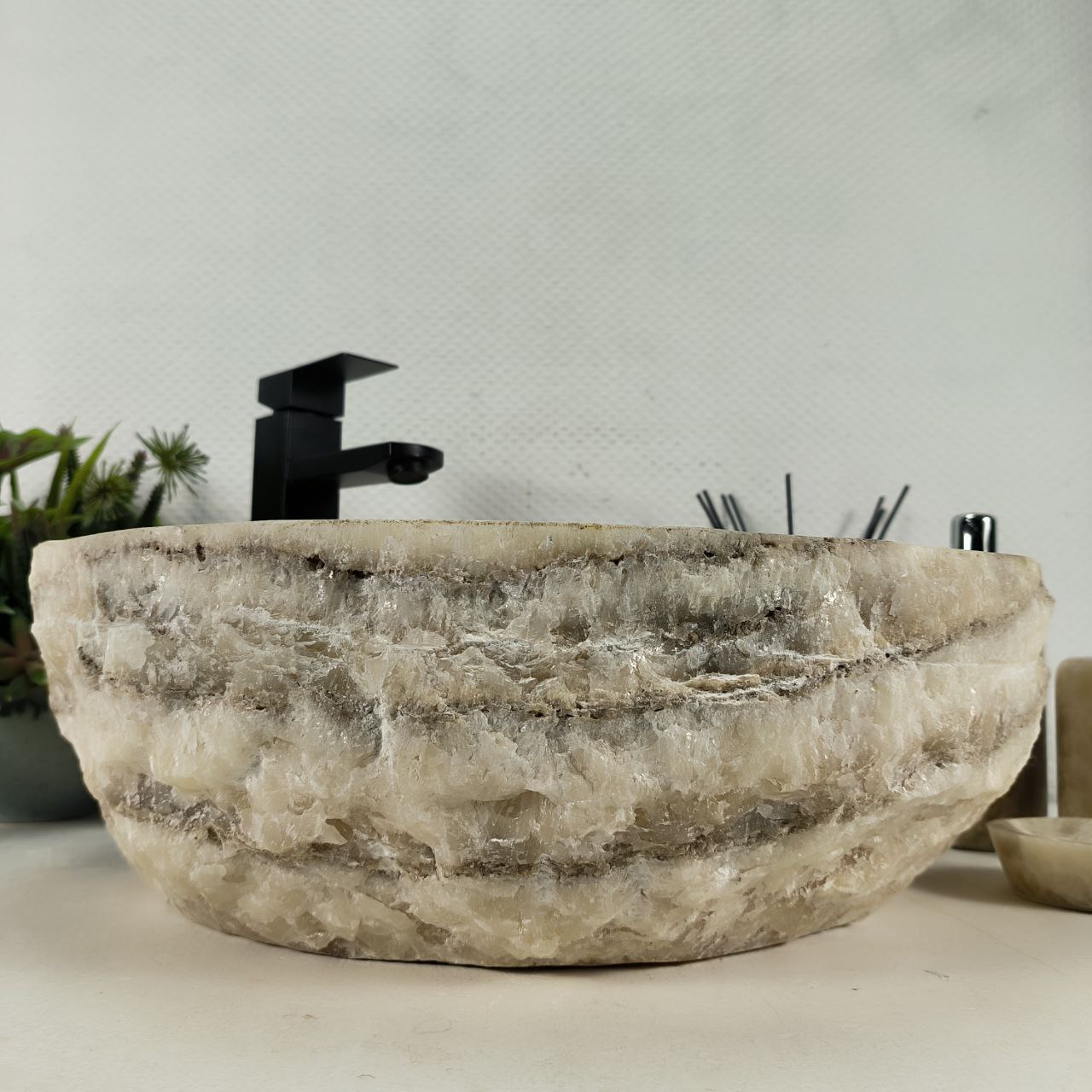 d55gbm01l3vem8pm39eznq7urnvpaejp