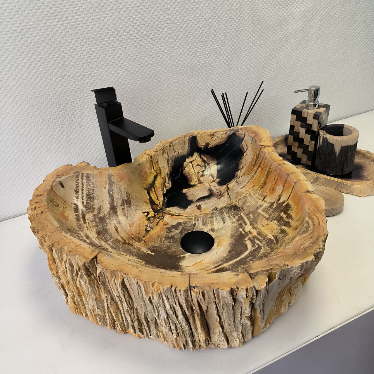 9e7oyf4ay2t64y69hk4olrul633ptu8k