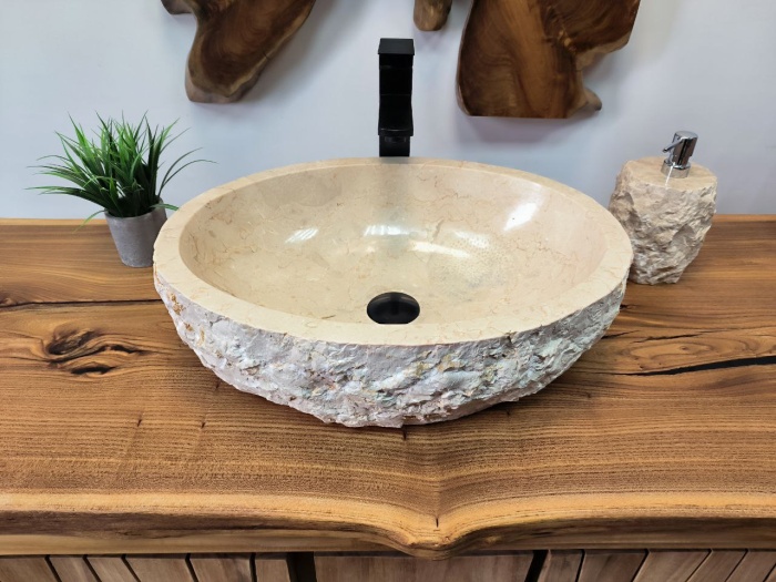 photo_2025-05-14_11-47-28