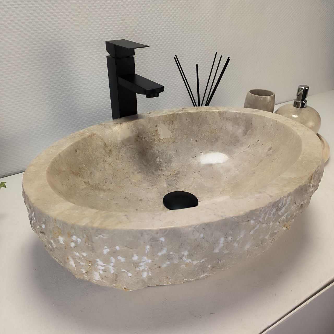 i2w20c1suhjryrk0tx209rdt82xp5nov