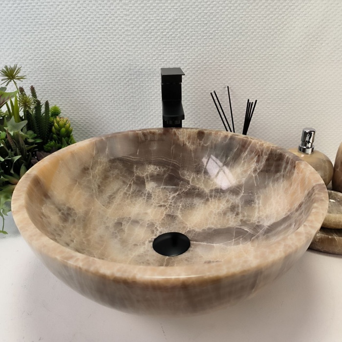 q7rs90zn94zq6qd4c6wm817li1dladgg