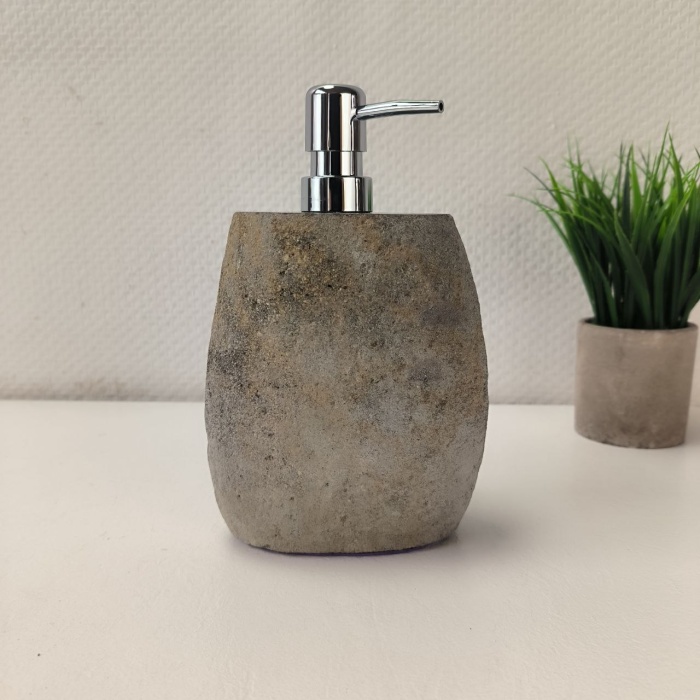 4jb0i92xqbs9kra6ini640acsk7d9116