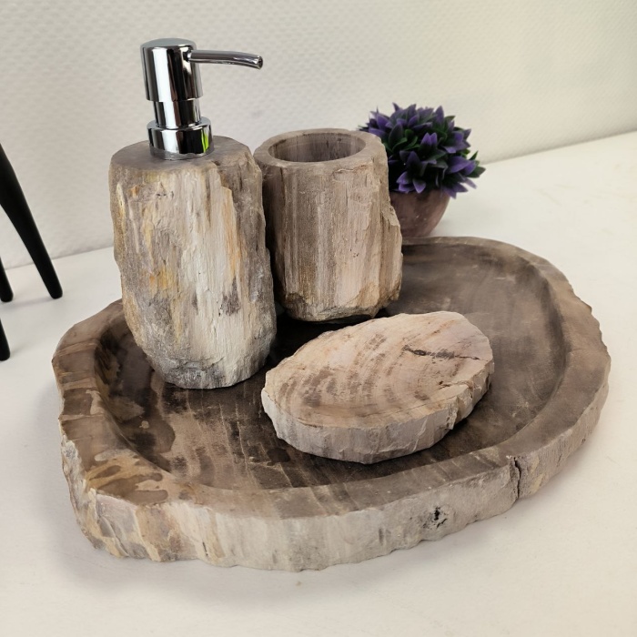 ega9nxsv5pdjn2e0u4973rezw3dx3int