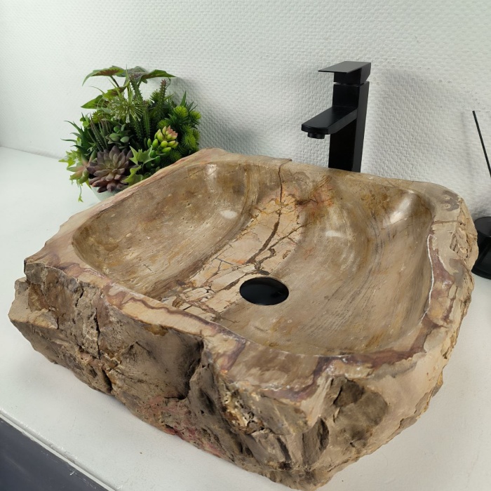 z67sg9z4qqxp62a8kpi6todf0jibg40j