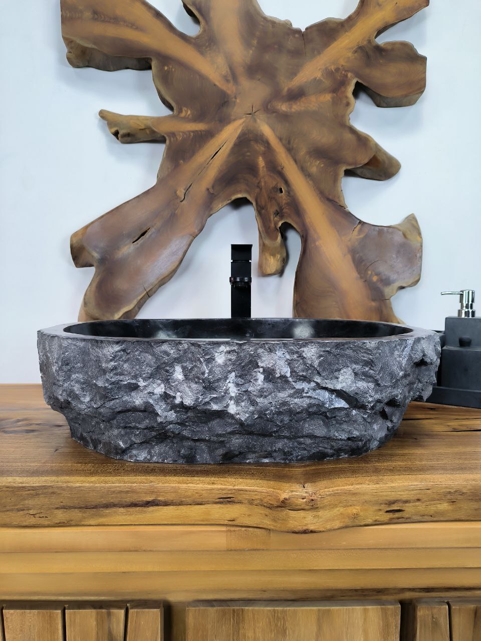 2bbbec9a-b112-46f5-b1a9-b312bd18a0fe