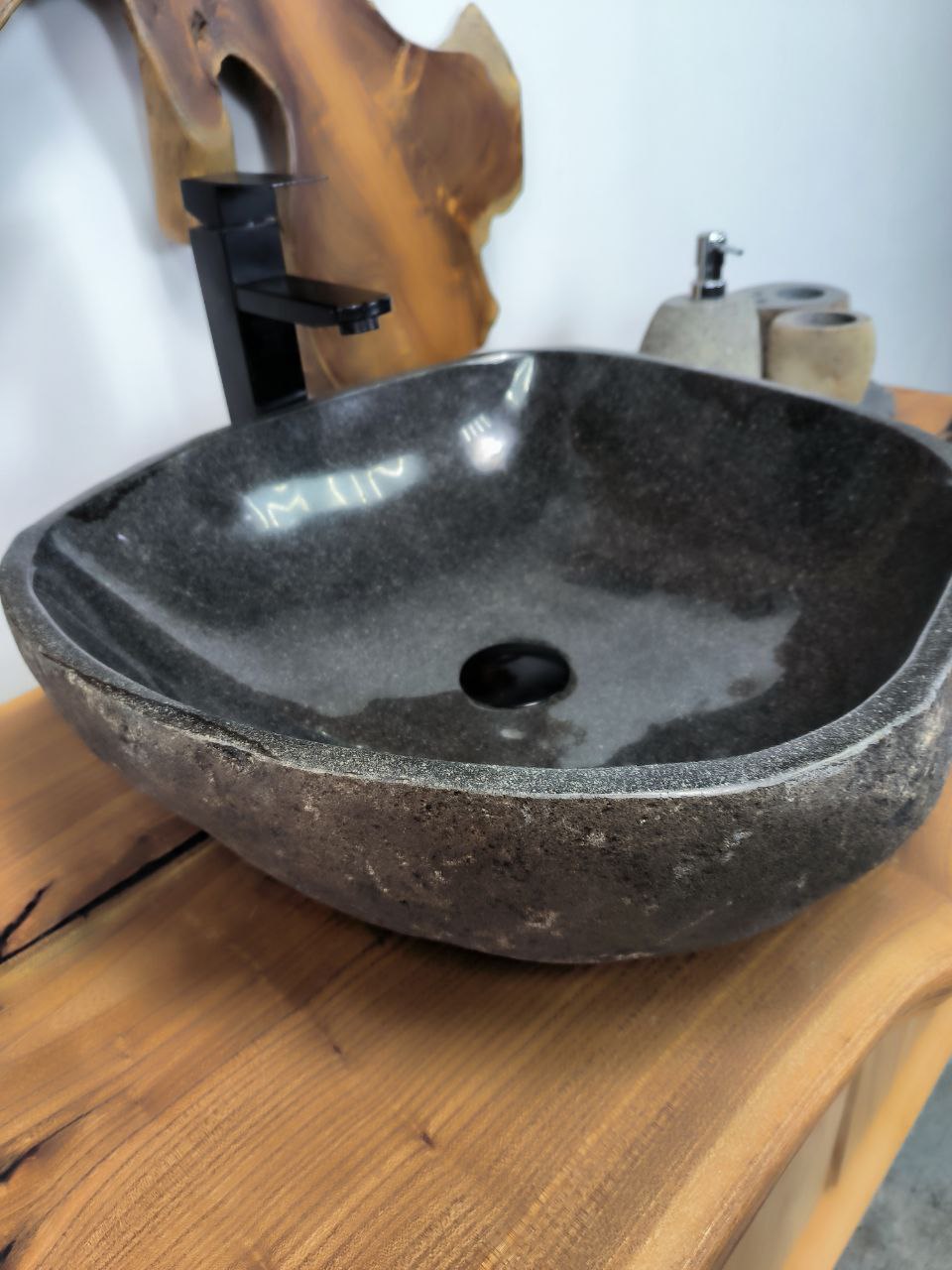 1cf606c9-b600-469a-9460-1e0def8470a0