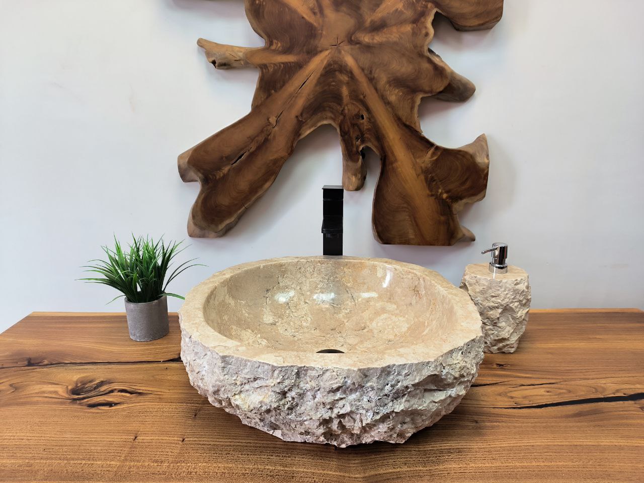 photo_2025-05-14_12-01-15