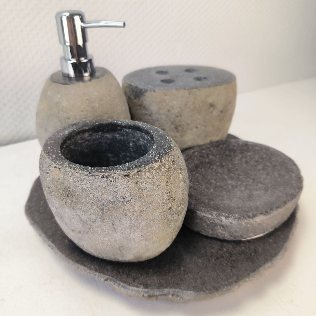 dp8r36ehfsbbvm7qf71605zvrf23t031