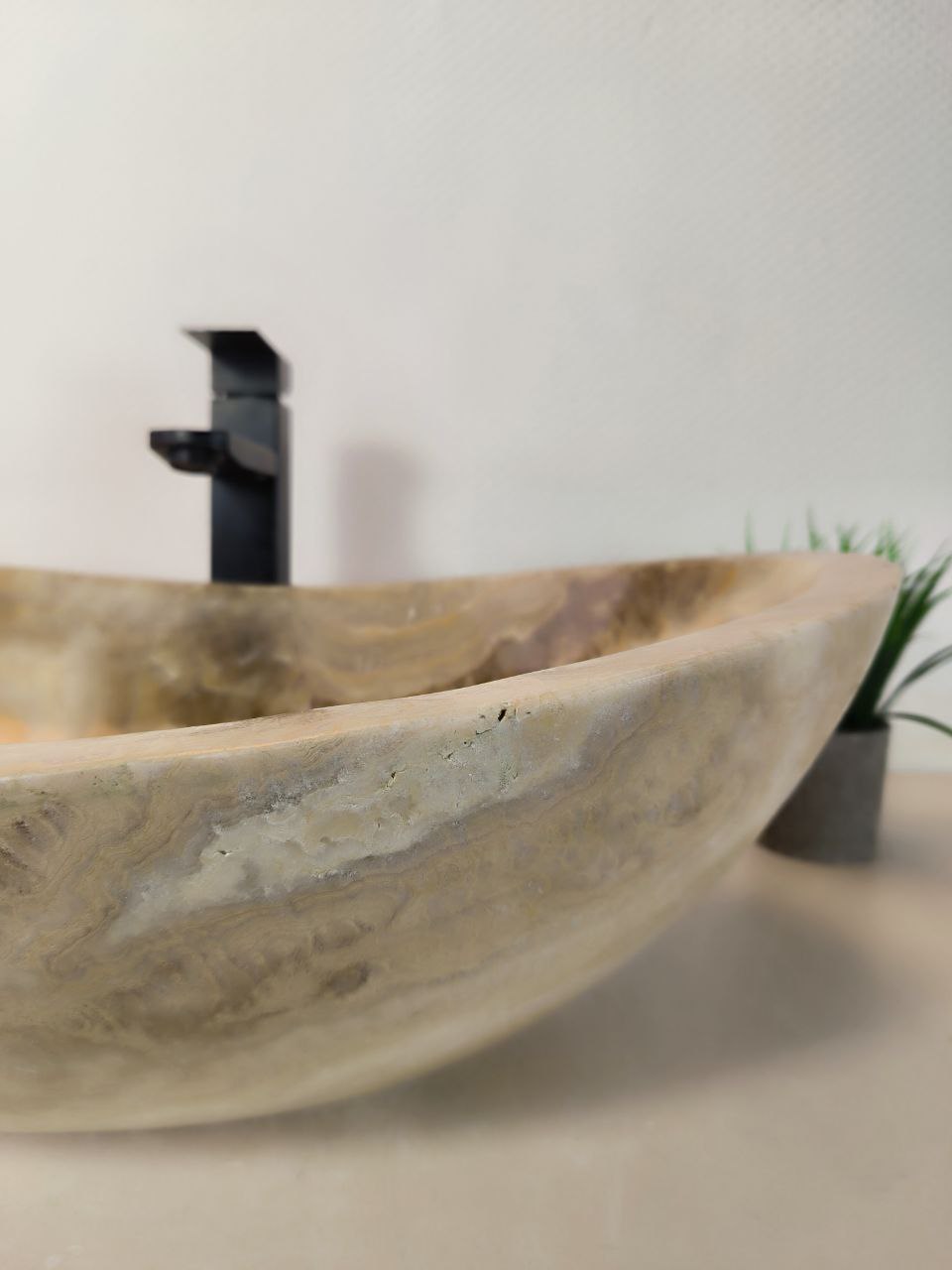 0f4e2a06-98a8-4f81-9ad5-64e5e2f6e61e