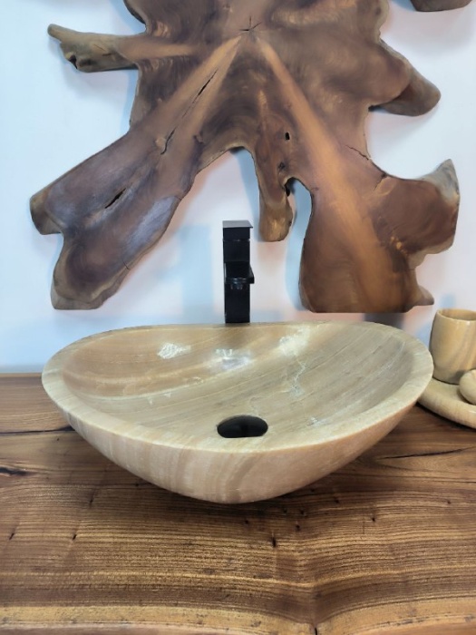 b0f8bc9a-fd8e-47cc-abd2-b92220559d45