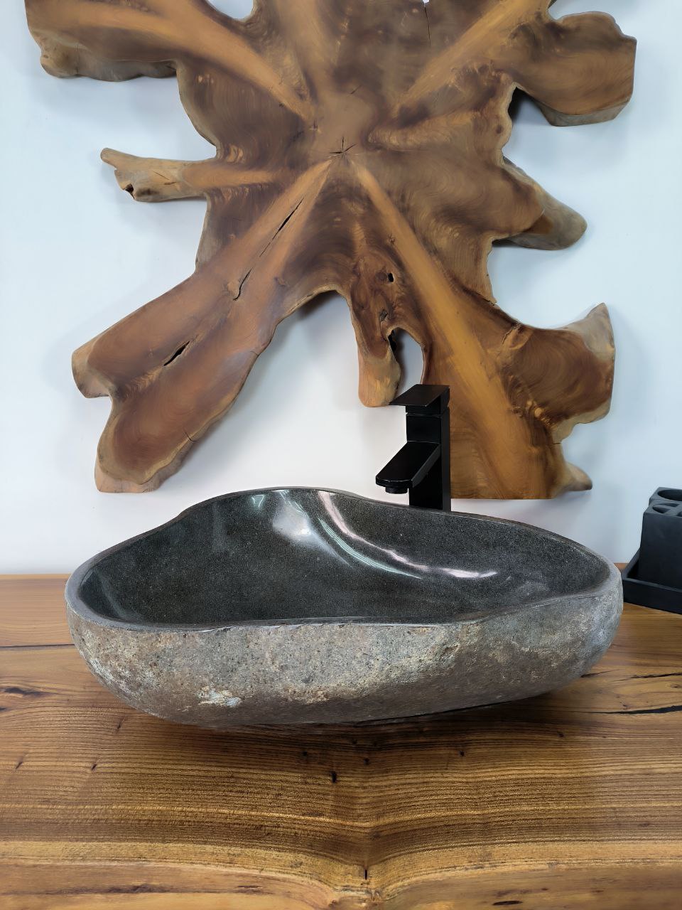 0ce913f5-5a4d-4794-9a4f-c940d87ec2fd