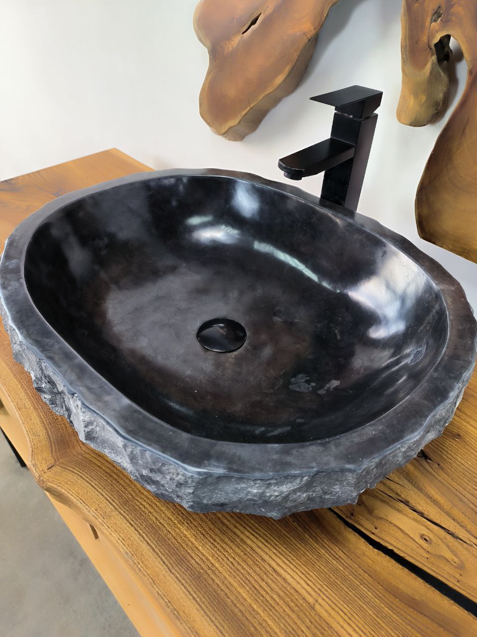 3aae4471-1eea-484a-8f81-d0319716022d