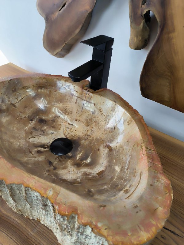 8b4f6dde-c5fd-46a7-867e-4069365cd09f