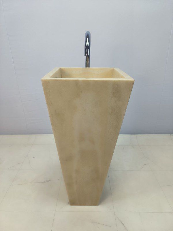 Раковина напольная из оникса Square Yellow ON-66187 40х40х90 из натурального камня