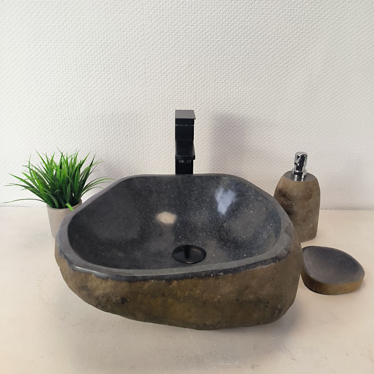 Раковина из речного камня RS-66040 41х39х15 из натурального камня