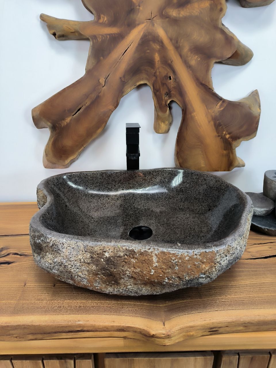 Раковина из речного камня RS-66327 56х47х15 из натурального камня