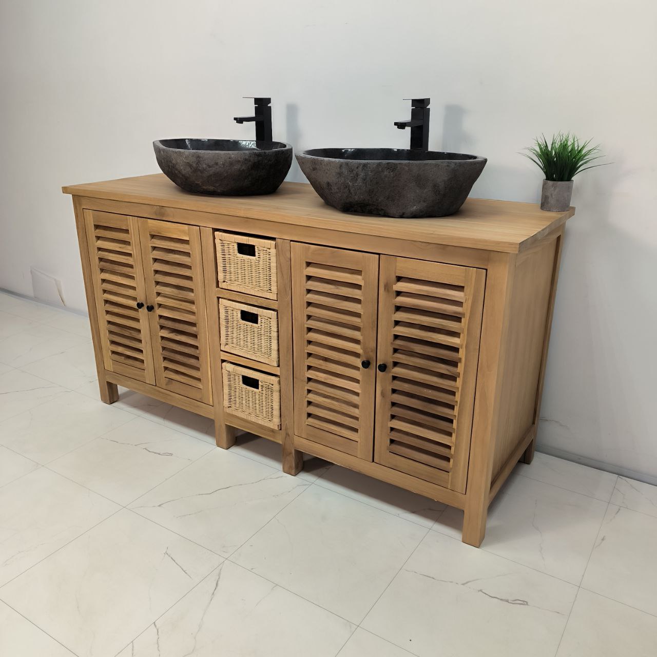 e3df9d60-a076-4247-bb47-a0ec9dac0a31