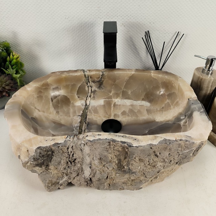 9qlevu585wpr4h7pa0hkzdteyvdt278k