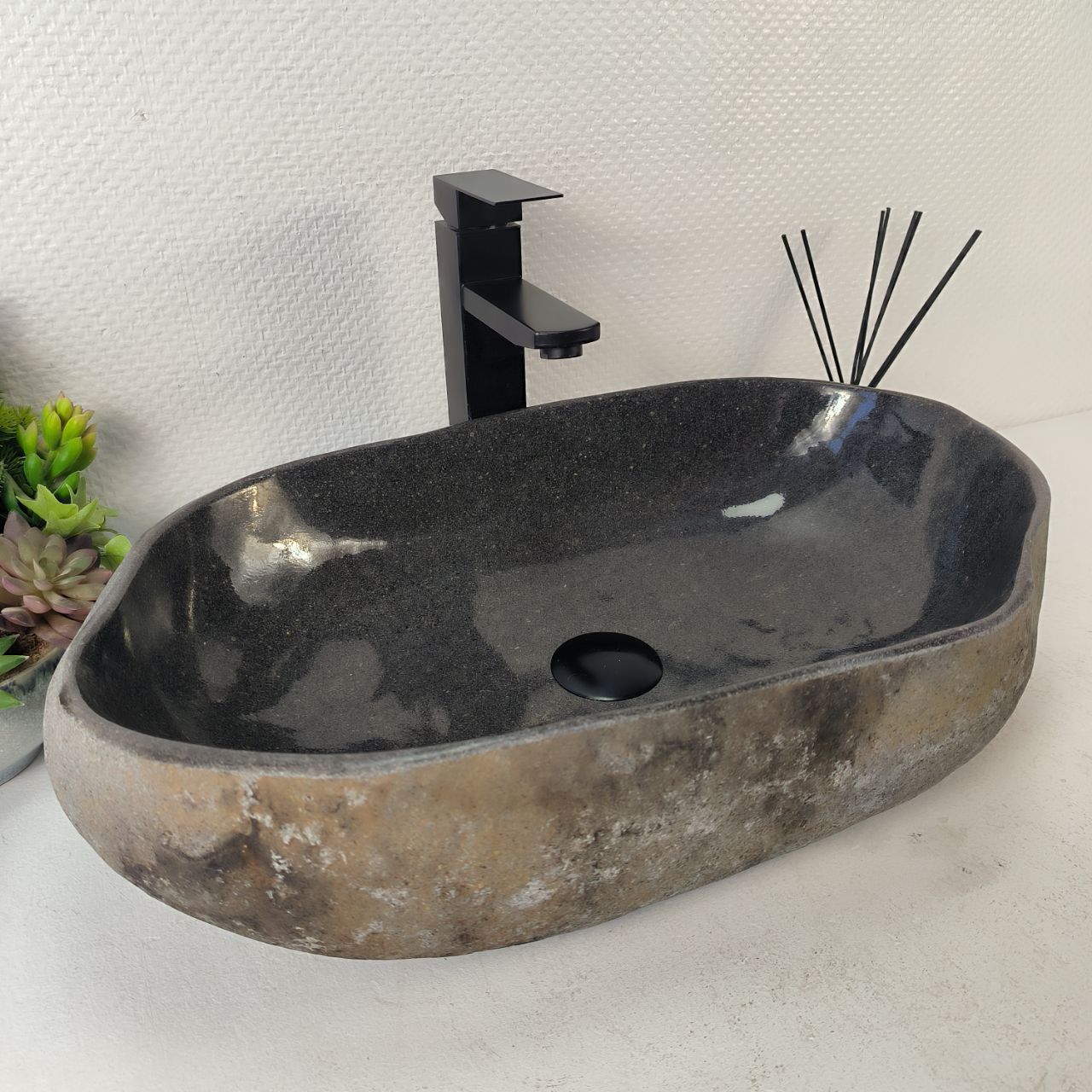 Раковина из речного камня RS-65314 53*35*15 из натурального камня