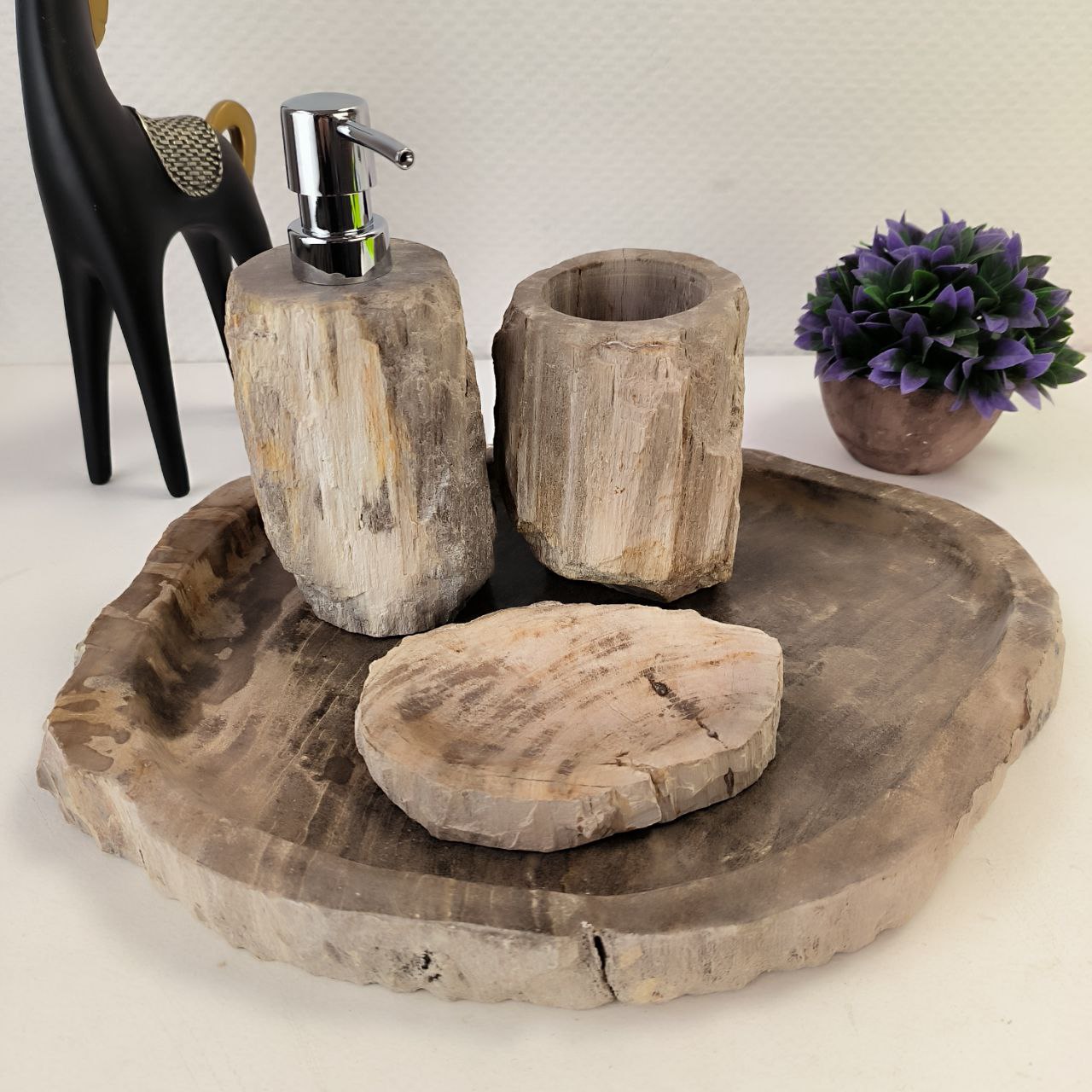 i4dy8xivlvg0nyi40zs3gfm52uvsb72d