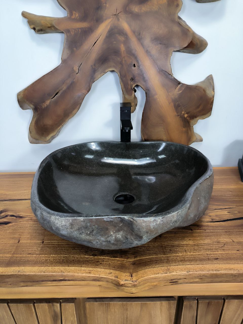 ac85973d-9027-4ac6-a605-bba77723451a