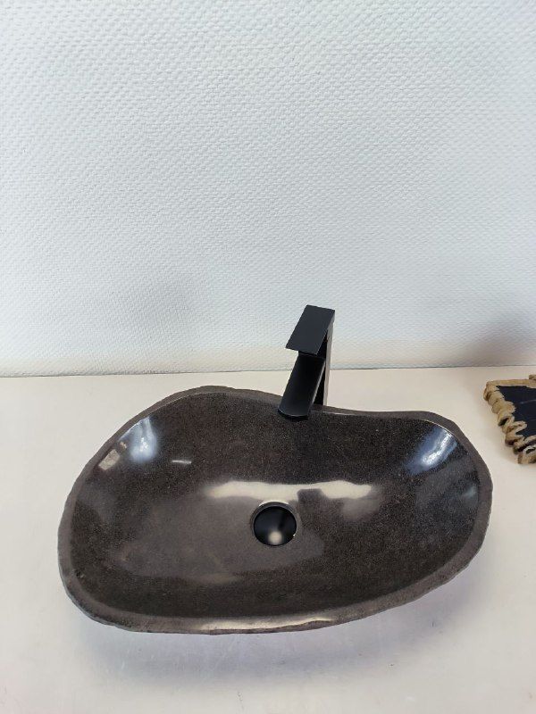 Раковина из речного камня RS-66228 58х37х14 из натурального камня