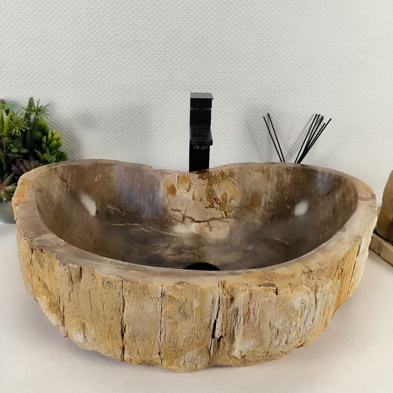 7ah1t05qn4r2t48zp0dt36u9axpq1bv2