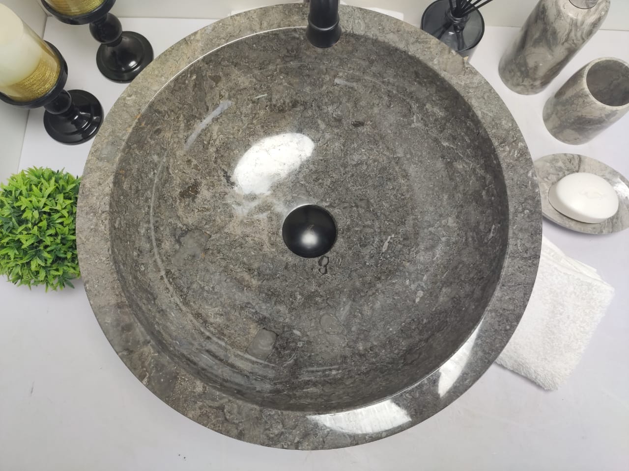 Раковина из мрамора Bowl Grey Marmo Medium BM-60034 45*45*15 из натурального камня