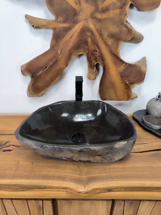 e50005ed-bc79-47cb-9e6a-7c4fe649712c