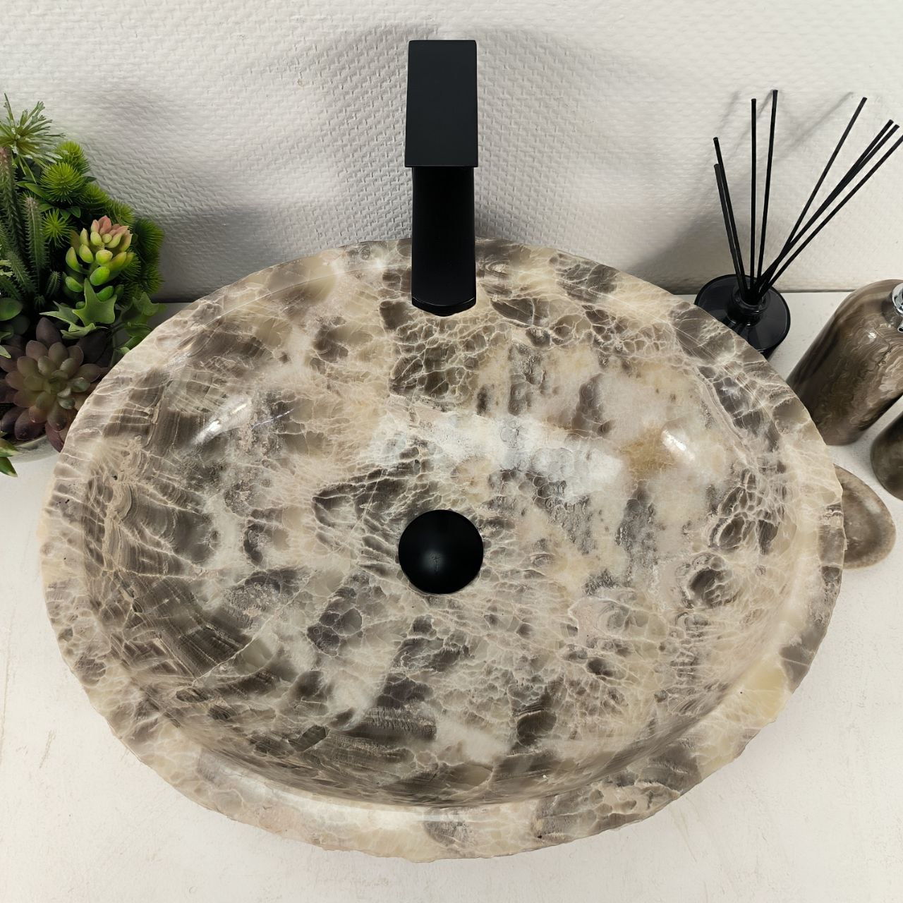 vn0oafa0fsm385peum77vep48qhms0gk