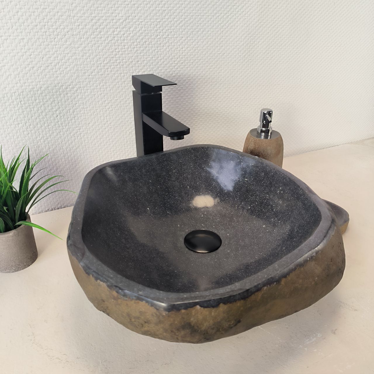 Раковина из речного камня RS-66040 41х39х15 из натурального камня