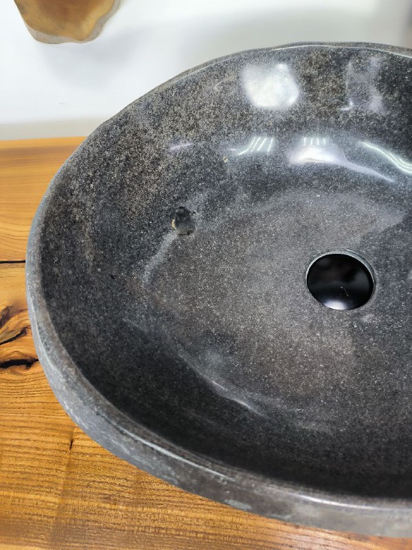 5a966b79-370f-403e-8679-485f68dcf91f