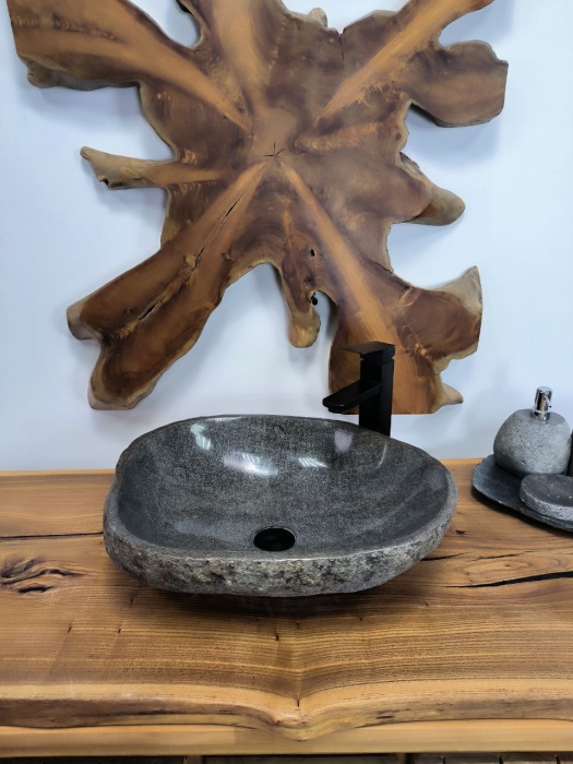 085e8b95-0317-481c-91bd-a665e1970821