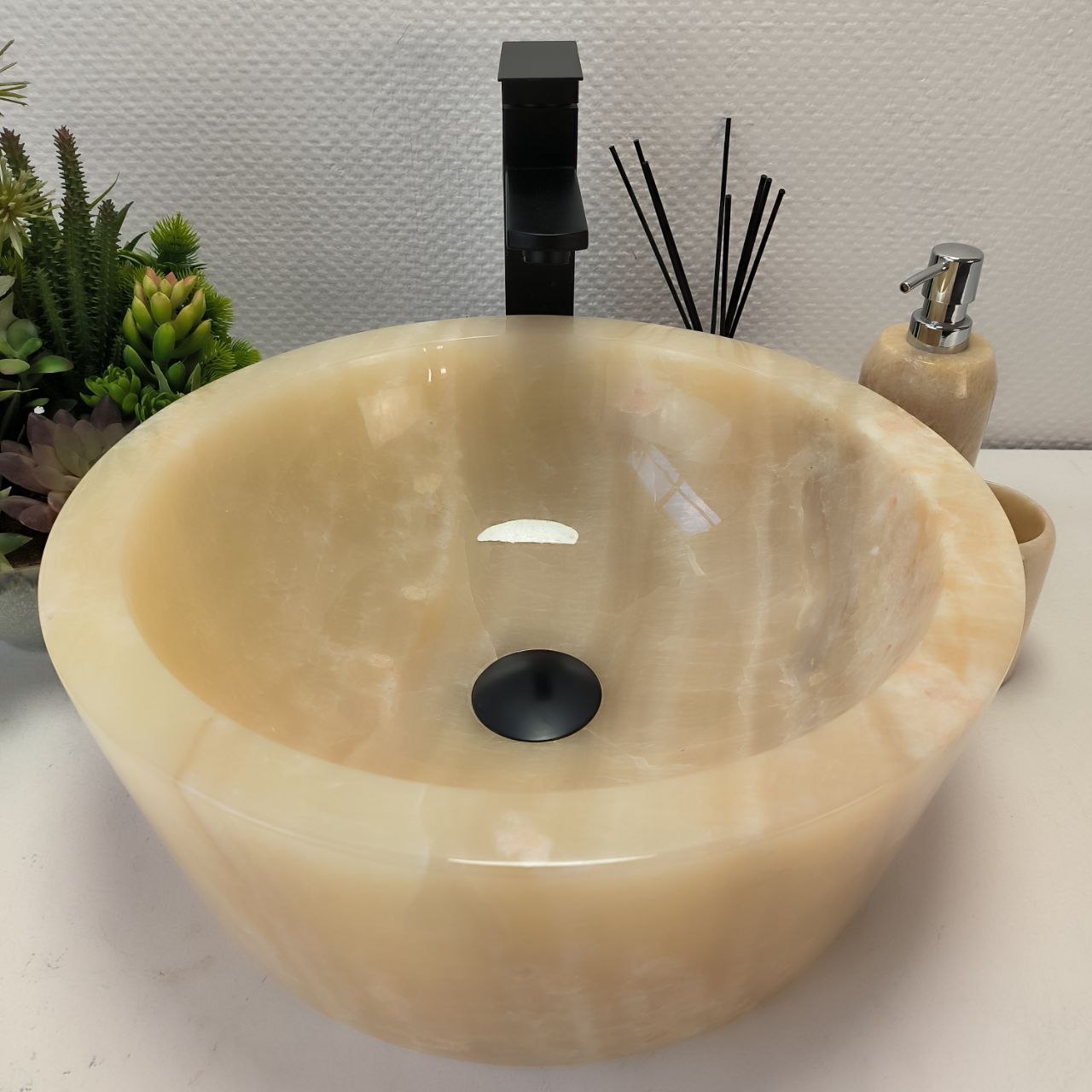 roomlb7o5rrkoud05q98z3u060j8o0yr