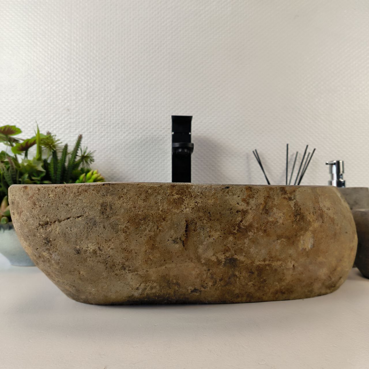 photo_2024-05-03_10-10-38