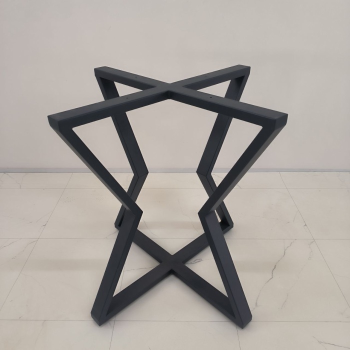 d4e1269d-7f86-4d95-b976-7eedad2c0830