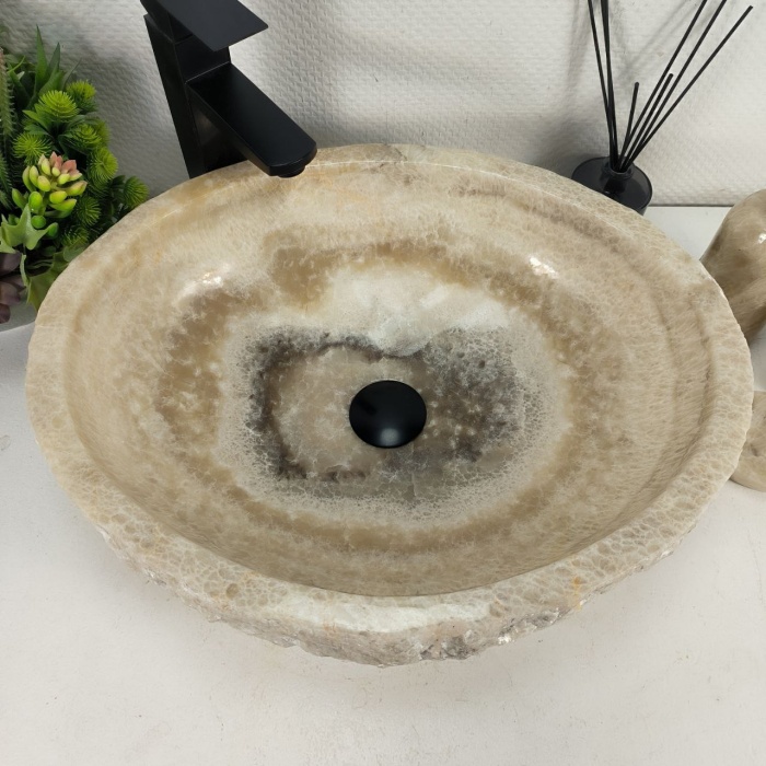 b0uo8qgseyfgric1gxrxpls85nl5i4g5