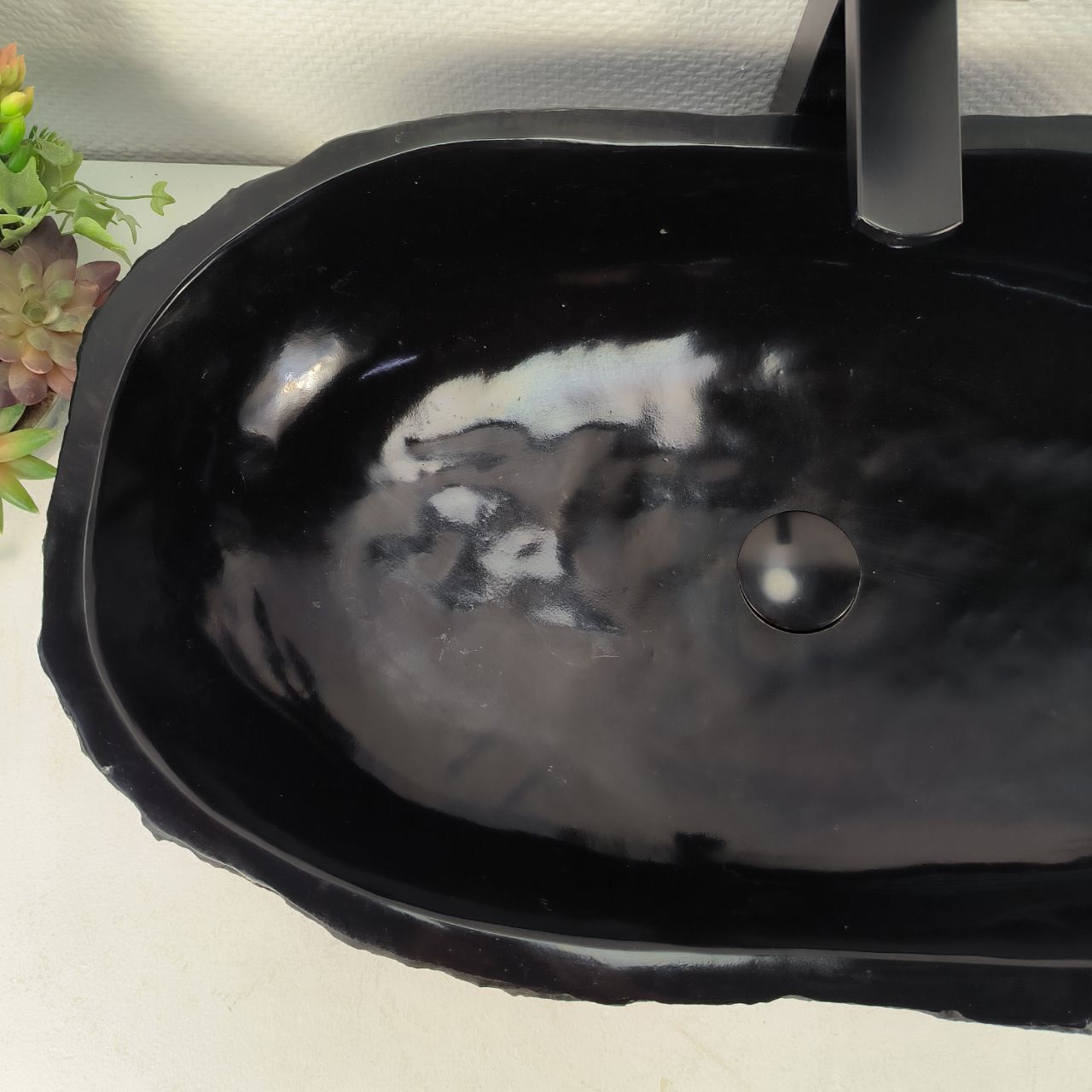 Раковина из андезита Erozy Black EA-65002 70*40*15 из натурального камня