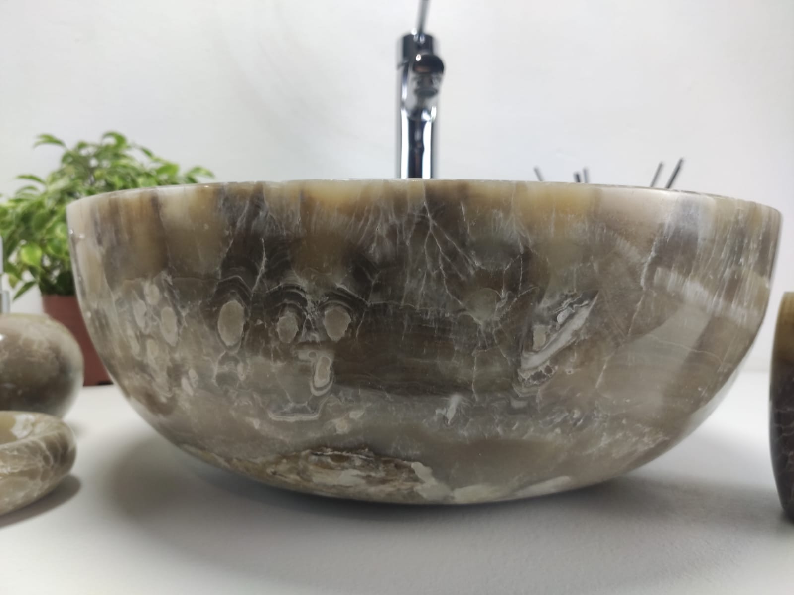 bg60ccqbmq8i9ijso6mroyv18sj5jdna