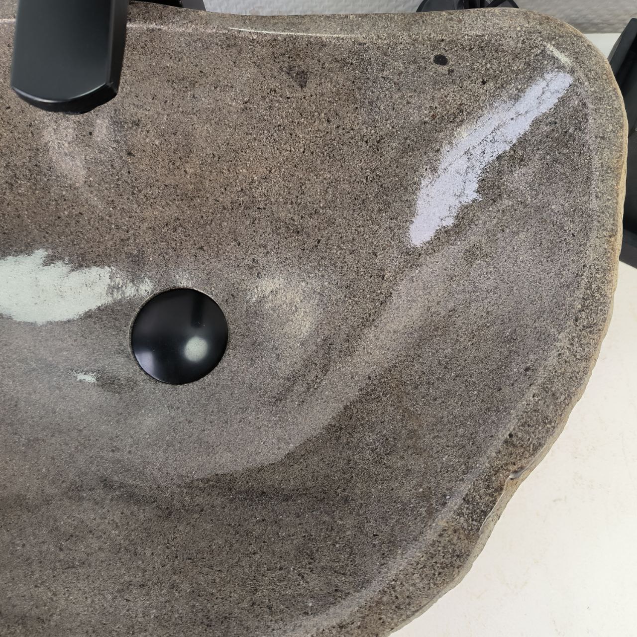 lhifyat0g9krq7igvrtdxklrhcv46c6q