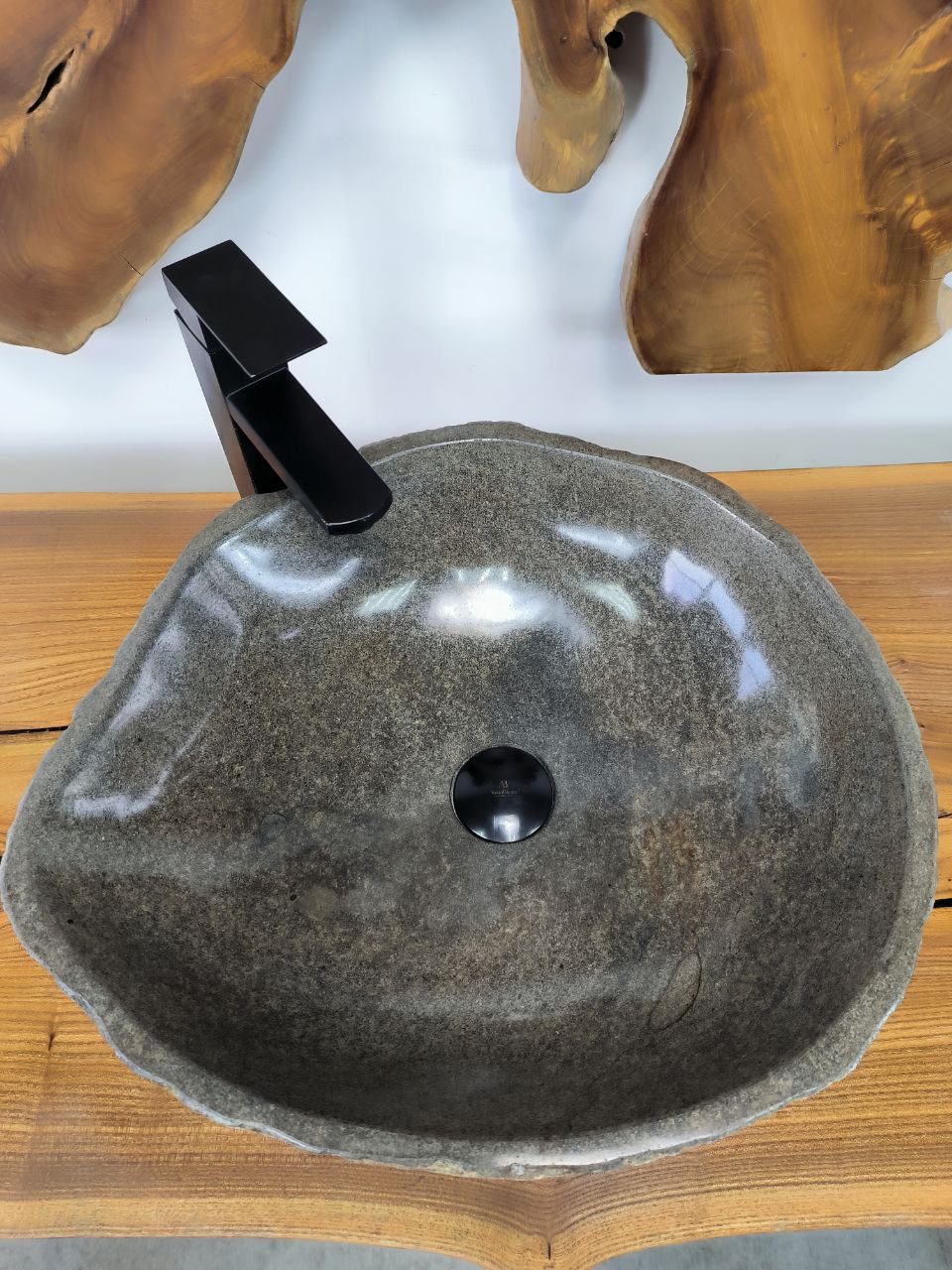 0a7cdf94-1132-45b8-aabc-3b39d3f4e3cf