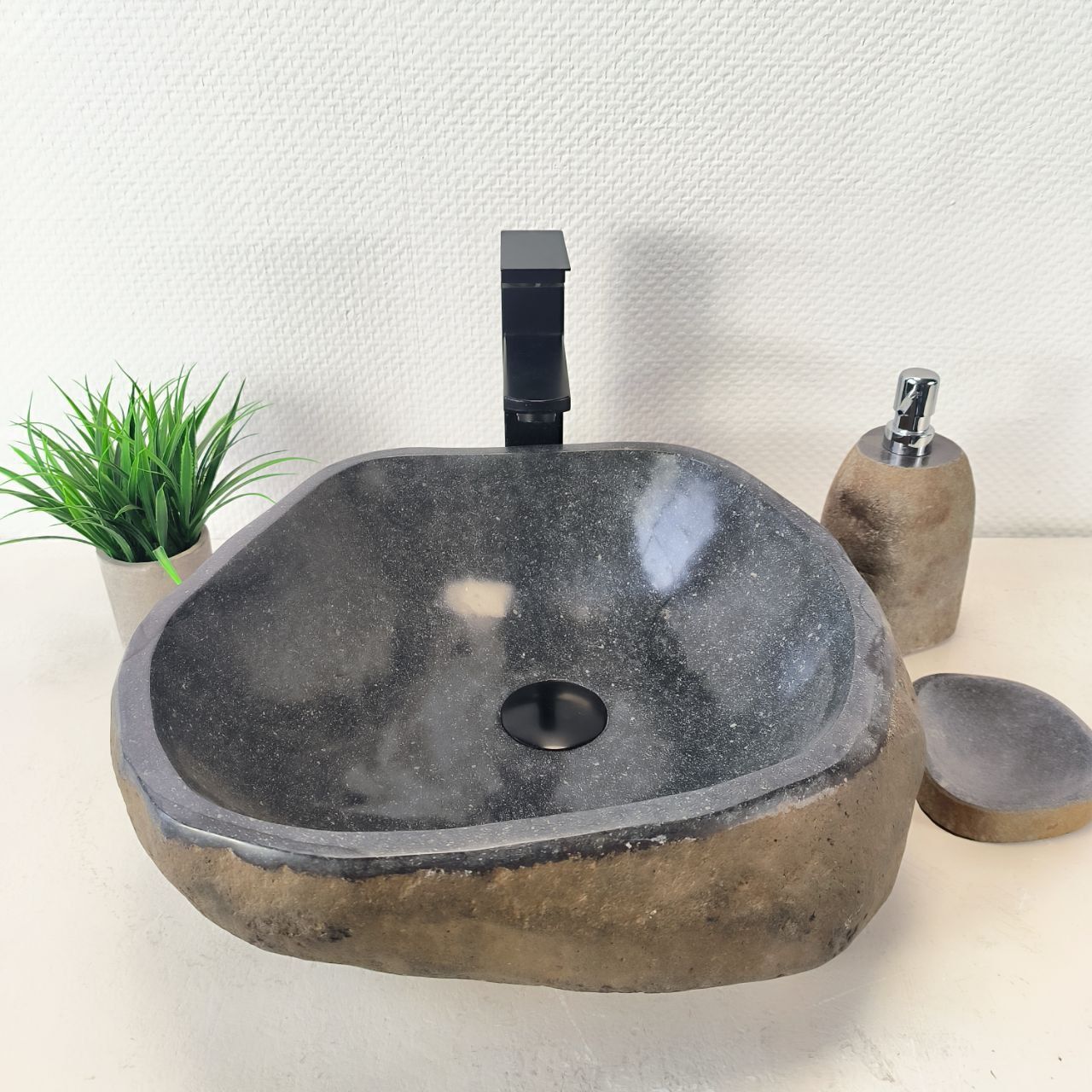 Раковина из речного камня RS-66040 41х39х15 из натурального камня