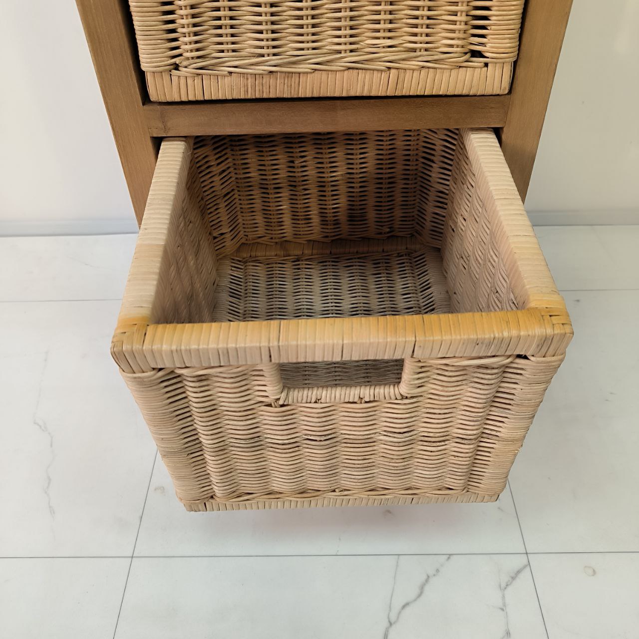 kwmnyytczmowzihxdnkki1p94anndmq9